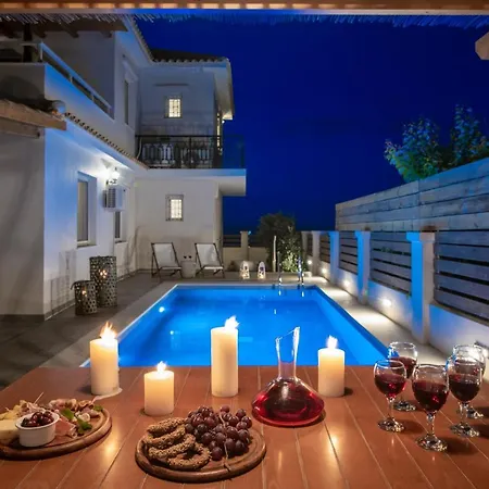 Elizabeth - Seafront Classic Villa! Villa Argászi