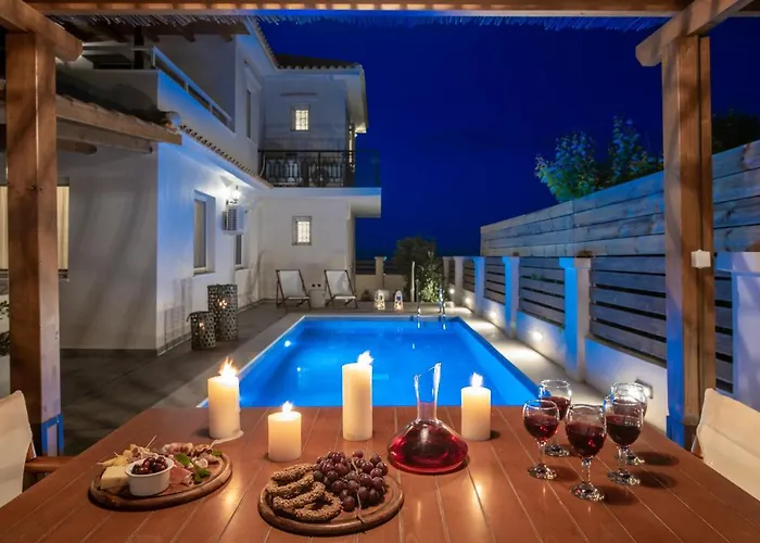 Elizabeth - Seafront Classic Villa! Vilă Argassi