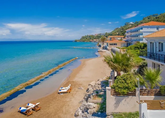 Vilă Elizabeth - Seafront Classic Villa! Argassi